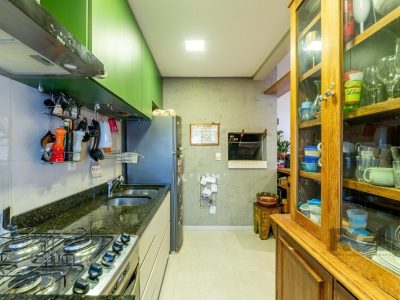 Apartamento à venda com 75m², 2 quartos, 1 suíte, 2 vagas no bairro Petrópolis em Porto Alegre - Foto 6