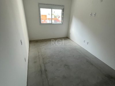 Apartamento à venda com 84m², 2 quartos, 1 suíte, 1 vaga no bairro Petrópolis em Porto Alegre - Foto 13