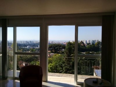 Apartamento à venda com 243m², 3 quartos, 2 vagas no bairro Três Figueiras em Porto Alegre - Foto 2