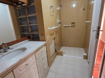 Apartamento à venda com 93m², 3 quartos, 1 suíte, 1 vaga no bairro Moinhos de Vento em Porto Alegre - Foto 16