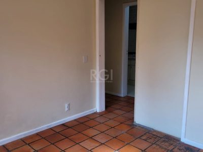 Apartamento à venda com 93m², 3 quartos, 1 suíte, 1 vaga no bairro Moinhos de Vento em Porto Alegre - Foto 10