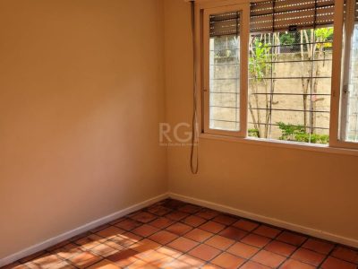 Apartamento à venda com 93m², 3 quartos, 1 suíte, 1 vaga no bairro Moinhos de Vento em Porto Alegre - Foto 8