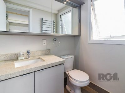 Apartamento à venda com 76m², 3 quartos, 1 suíte, 2 vagas no bairro Navegantes em Porto Alegre - Foto 24