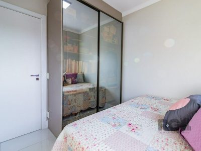 Apartamento à venda com 76m², 3 quartos, 1 suíte, 2 vagas no bairro Navegantes em Porto Alegre - Foto 20