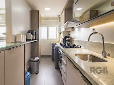 Apartamento à venda com 76m², 3 quartos, 1 suíte, 2 vagas no bairro Navegantes em Porto Alegre - Foto 11