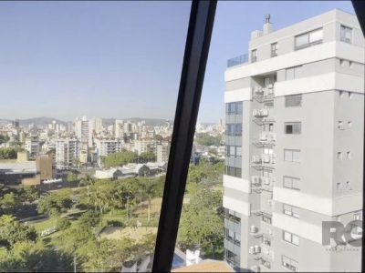 Cobertura à venda com 358m², 3 quartos, 2 suítes, 3 vagas no bairro Bela Vista em Porto Alegre - Foto 43