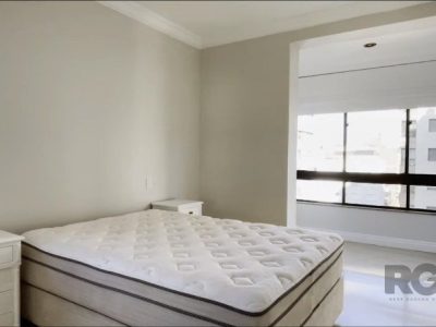 Cobertura à venda com 358m², 3 quartos, 2 suítes, 3 vagas no bairro Bela Vista em Porto Alegre - Foto 29