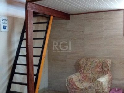 Casa à venda com 300m², 4 quartos, 2 vagas no bairro Jardim Itu em Porto Alegre - Foto 15