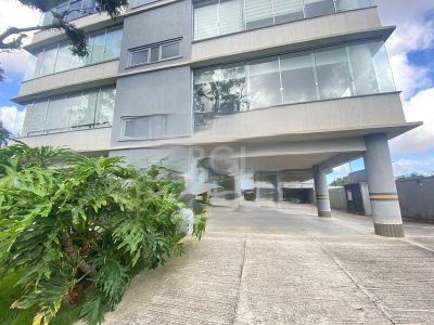 Apartamento à venda com 121m², 3 quartos, 1 suíte, 2 vagas no bairro Santa Tereza em Porto Alegre - Foto 2