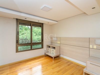 Apartamento à venda com 141m², 3 quartos, 1 suíte, 3 vagas no bairro Rio Branco em Porto Alegre - Foto 9