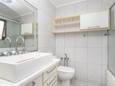 Apartamento à venda com 141m², 3 quartos, 1 suíte, 3 vagas no bairro Rio Branco em Porto Alegre - Foto 8