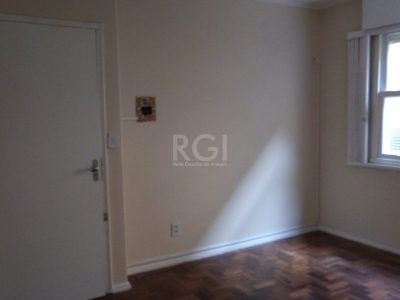 Apartamento à venda com 47m², 2 quartos no bairro Menino Deus em Porto Alegre - Foto 11