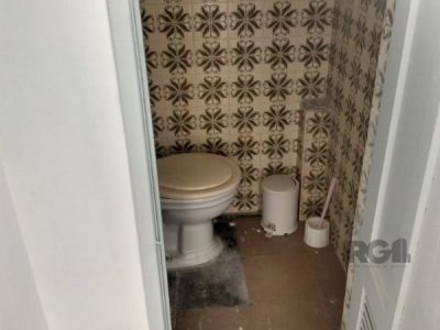 Apartamento à venda com 77m², 2 quartos no bairro Moinhos de Vento em Porto Alegre - Foto 9