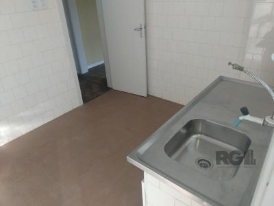 Apartamento à venda com 77m², 2 quartos no bairro Moinhos de Vento em Porto Alegre - Foto 18