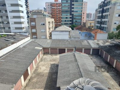 Apartamento à venda com 109m², 3 quartos, 1 vaga no bairro Menino Deus em Porto Alegre - Foto 19