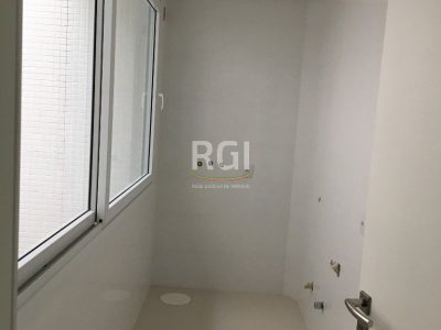 Apartamento à venda com 83m², 3 quartos, 2 suítes, 2 vagas no bairro Centro em Capão da Canoa - Foto 3