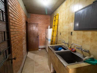 Casa à venda com 500m², 4 quartos, 1 suíte, 5 vagas no bairro Boa Vista em Porto Alegre - Foto 16