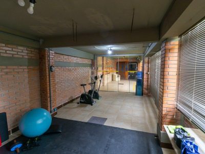 Casa à venda com 500m², 4 quartos, 1 suíte, 5 vagas no bairro Boa Vista em Porto Alegre - Foto 20