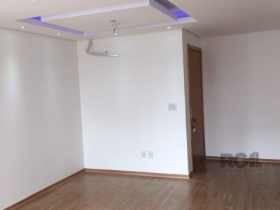 Apartamento à venda com 87m², 2 quartos, 1 suíte, 2 vagas no bairro Passo d'Areia em Porto Alegre - Foto 19