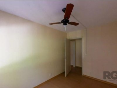 Apartamento à venda com 65m², 2 quartos, 1 suíte, 1 vaga no bairro Centro Histórico em Porto Alegre - Foto 9