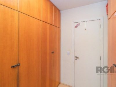 Apartamento à venda com 75m², 3 quartos, 1 suíte, 1 vaga no bairro Santana em Porto Alegre - Foto 18