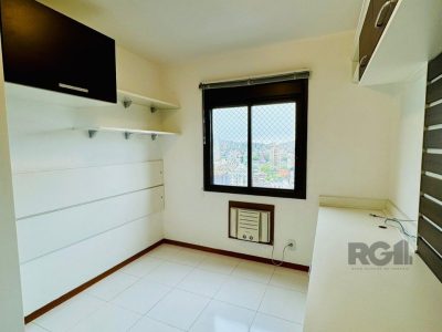 Apartamento à venda com 95m², 3 quartos, 1 suíte, 2 vagas no bairro Jardim Botânico em Porto Alegre - Foto 19