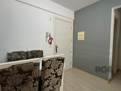 Apartamento à venda com 53m², 2 quartos, 1 suíte, 1 vaga no bairro Santo Antônio em Porto Alegre - Foto 4