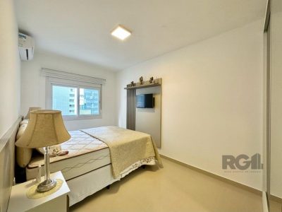 Apartamento à venda com 122m², 3 quartos, 1 suíte, 1 vaga no bairro Centro em Capão da Canoa - Foto 24