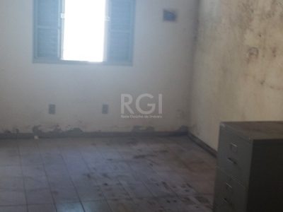 Casa à venda com 108m², 4 quartos, 1 vaga no bairro Santa Tereza em Porto Alegre - Foto 25