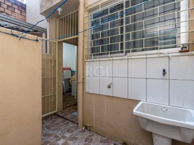 Apartamento à venda com 87m², 2 quartos no bairro Rio Branco em Porto Alegre - Foto 34