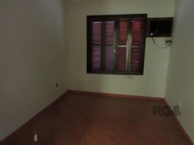 Casa à venda com 234m², 4 quartos, 4 vagas no bairro Menino Deus em Porto Alegre - Foto 11