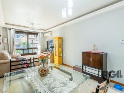 Apartamento à venda com 73m², 2 quartos, 1 suíte, 1 vaga no bairro Petrópolis em Porto Alegre - Foto 5