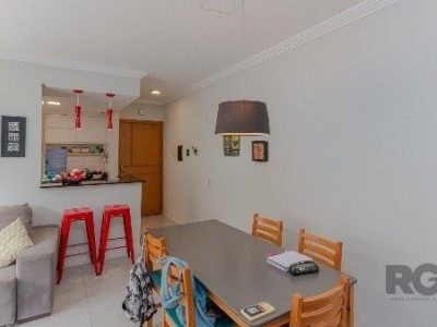 Apartamento à venda com 62m², 2 quartos, 1 suíte, 1 vaga no bairro Santana em Porto Alegre - Foto 4