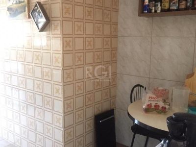 Apartamento à venda com 75m², 2 quartos, 1 vaga no bairro Tristeza em Porto Alegre - Foto 7