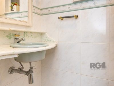 Apartamento à venda com 120m², 3 quartos, 1 vaga no bairro Santa Cecília em Porto Alegre - Foto 8