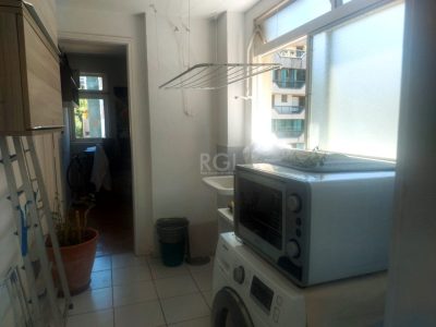 Apartamento à venda com 114m², 4 quartos, 1 suíte, 2 vagas no bairro Petrópolis em Porto Alegre - Foto 5