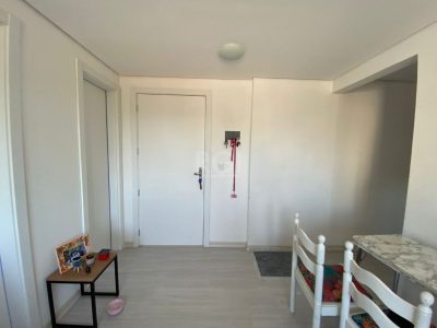 Apartamento à venda com 55m², 2 quartos, 1 vaga no bairro Santa Cecília em Porto Alegre - Foto 4