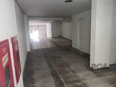 Loja à venda com 390m² no bairro Centro Histórico em Porto Alegre - Foto 6