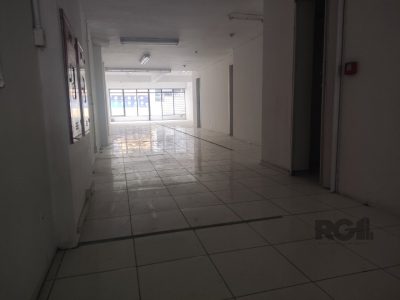 Loja à venda com 390m² no bairro Centro Histórico em Porto Alegre - Foto 9