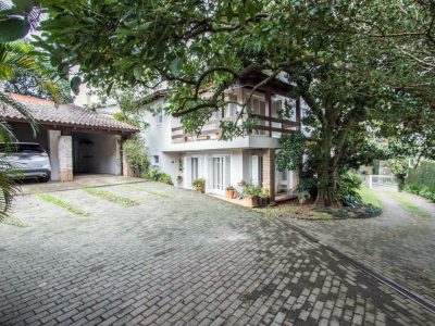 Casa à venda com 489m², 4 quartos, 2 suítes, 3 vagas no bairro Cristal em Porto Alegre - Foto 39