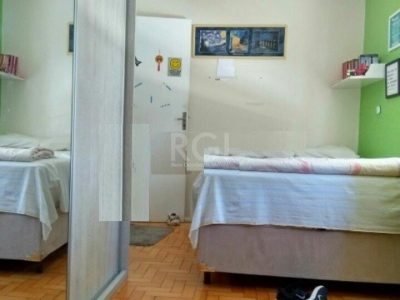 Apartamento à venda com 87m², 3 quartos, 2 vagas no bairro Medianeira em Porto Alegre - Foto 11