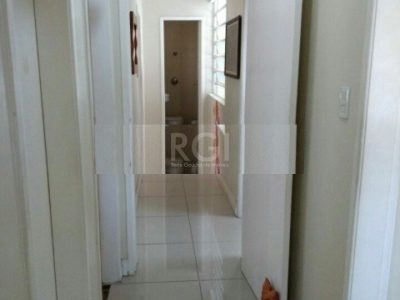 Apartamento à venda com 87m², 3 quartos, 2 vagas no bairro Medianeira em Porto Alegre - Foto 15