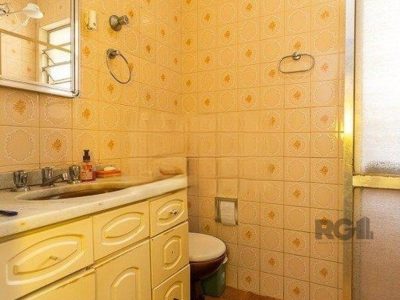 Apartamento à venda com 77m², 3 quartos, 1 suíte, 1 vaga no bairro Menino Deus em Porto Alegre - Foto 14