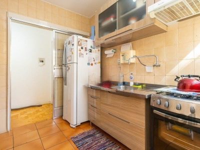 Apartamento à venda com 77m², 3 quartos, 1 suíte, 1 vaga no bairro Menino Deus em Porto Alegre - Foto 23