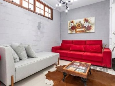 Casa à venda com 200m², 4 quartos no bairro Partenon em Porto Alegre - Foto 2