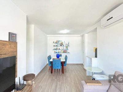 Apartamento à venda com 70m², 3 quartos, 1 suíte, 1 vaga no bairro Azenha em Porto Alegre - Foto 9