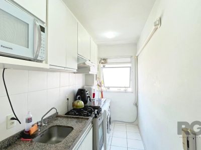 Apartamento à venda com 70m², 3 quartos, 1 suíte, 1 vaga no bairro Azenha em Porto Alegre - Foto 14