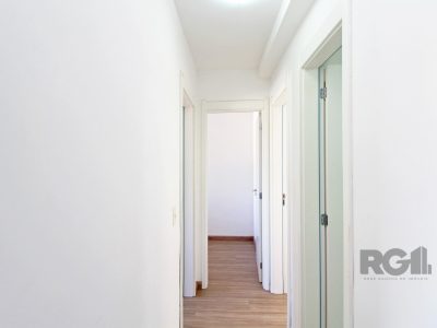 Apartamento à venda com 70m², 3 quartos, 1 suíte, 1 vaga no bairro Azenha em Porto Alegre - Foto 16