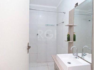 Apartamento à venda com 110m², 4 quartos, 1 suíte, 4 vagas no bairro Ipanema em Porto Alegre - Foto 14