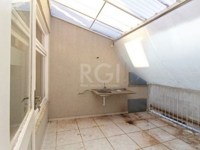 Apartamento à venda com 110m², 4 quartos, 1 suíte, 4 vagas no bairro Ipanema em Porto Alegre - Foto 21